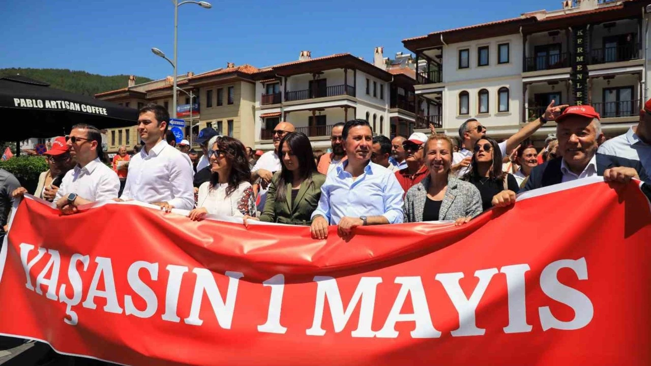 1 MAYIS MESAJLARI EMEK VE MÜCADELE VURGULU | En özel ve anlamlı 1 Mayıs Mesajları