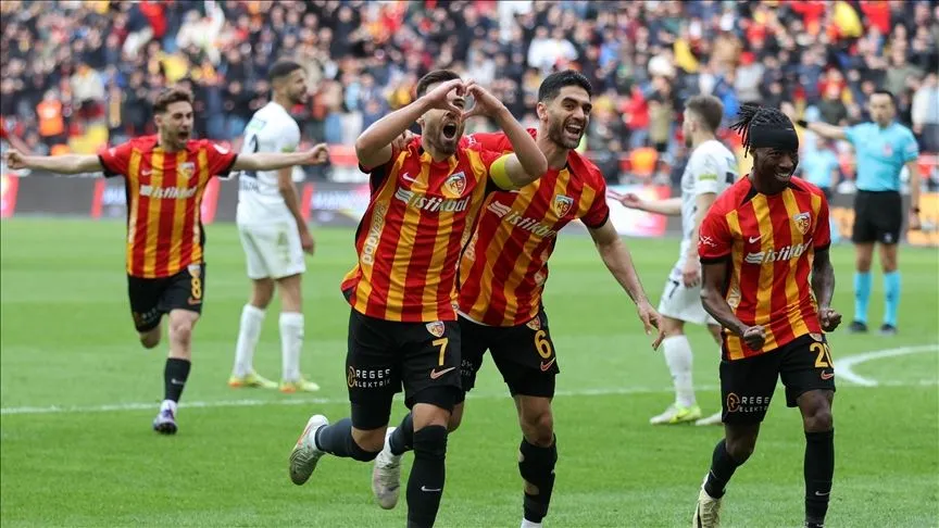 Bellona Kayserispor sahasından galip ayrıldı