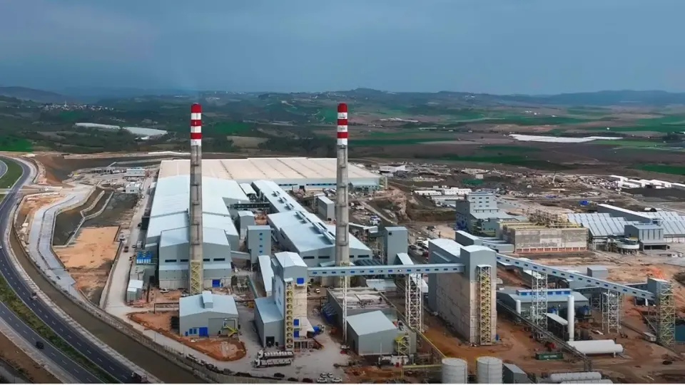 Şişecam 315 milyon euroluk düz cam tesisini tamamladı