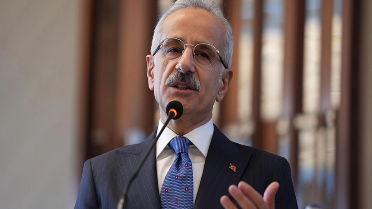 Bakan Uraloğlu: Ankara-Kayseri Arası 1 Saat 45 Dakikaya Düşecek