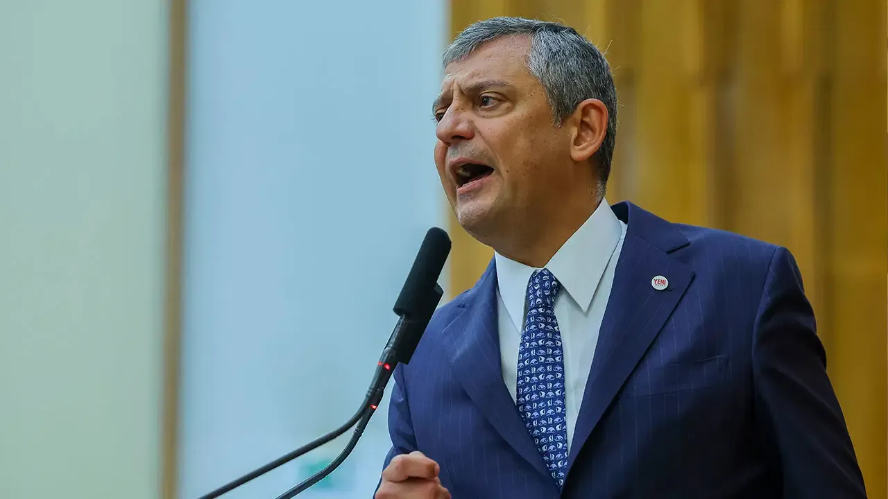 Özgür Özel’den Halk TV’ye kayyum atanmasına sert tepki!