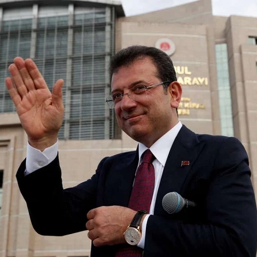 Muhalefet Mahkemede Toplandı