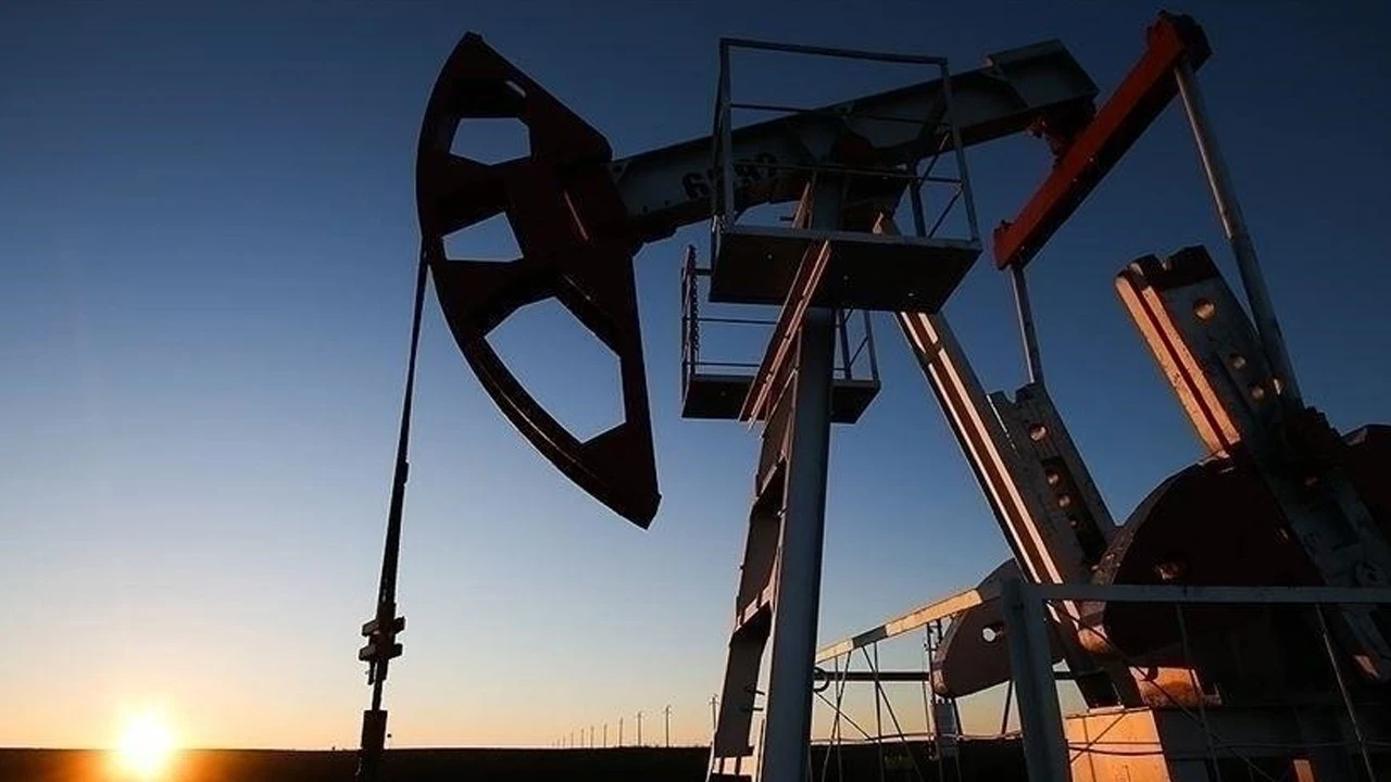 Ukrayna: Rusya’nın petrol üretimi yüzde 19 azaldı