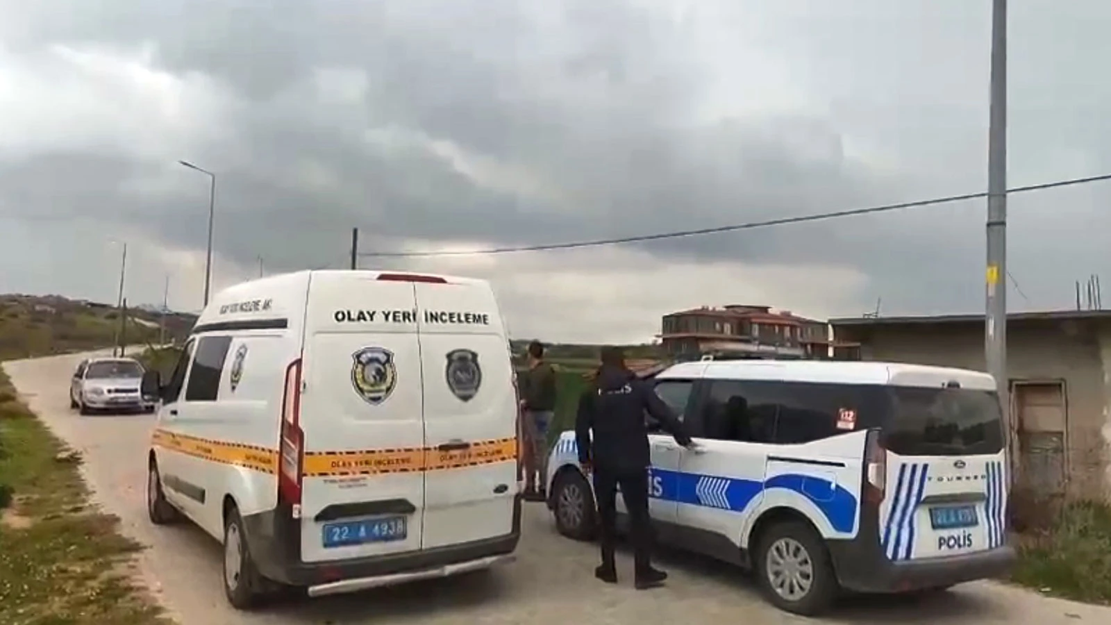 Edirne'de vahşet: Otomobilde tartıştığı arkadaşını boğazından bıçakladı