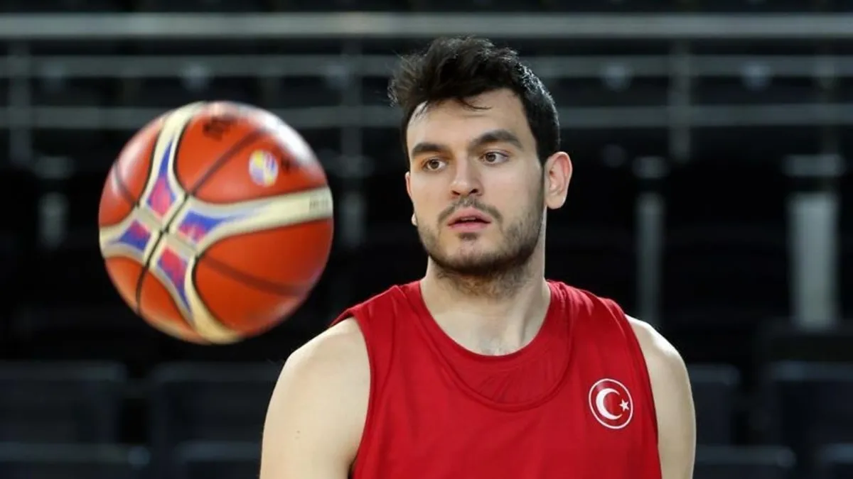 Yiğit Arslan EuroBasket 2025'te madalyayı gerçekçi bir hedef olarak görüyor