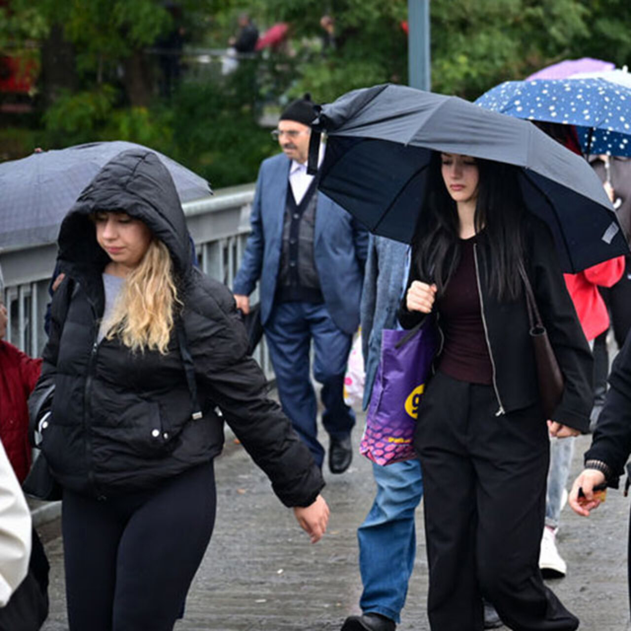 Soğuk hava kaç gün sürecek? Hafta sonu yağış var mı?