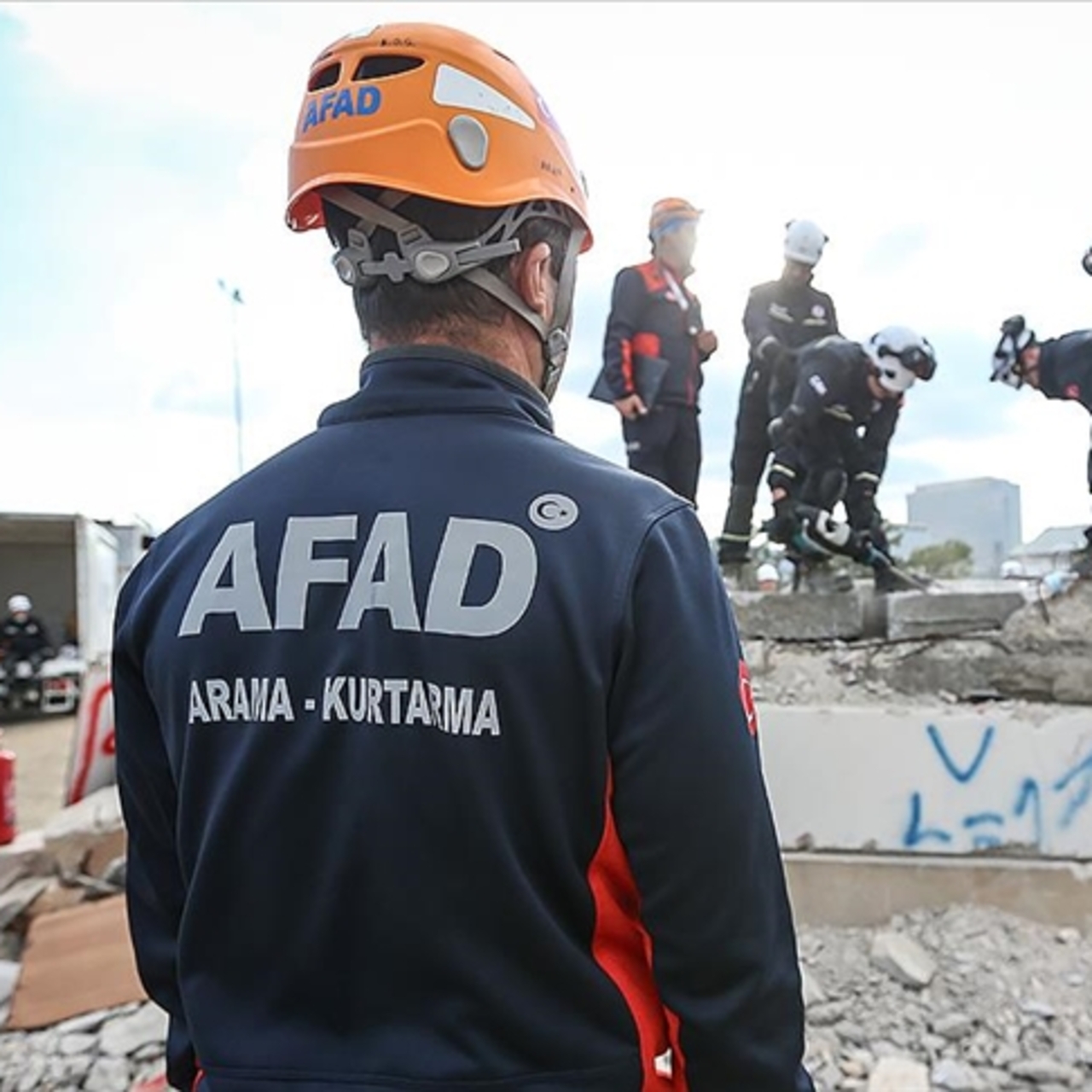 AFAD'dan Balıkesir depremi sonrası çalışmalara ilişkin açıklama