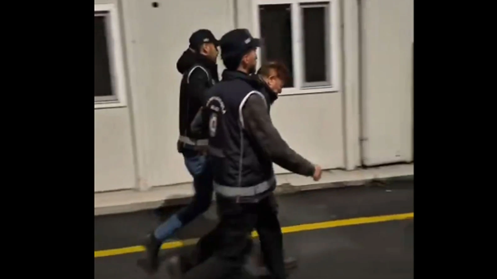 İtalya kırmızı bültenle arıyordu; İstanbul'da yakalandı