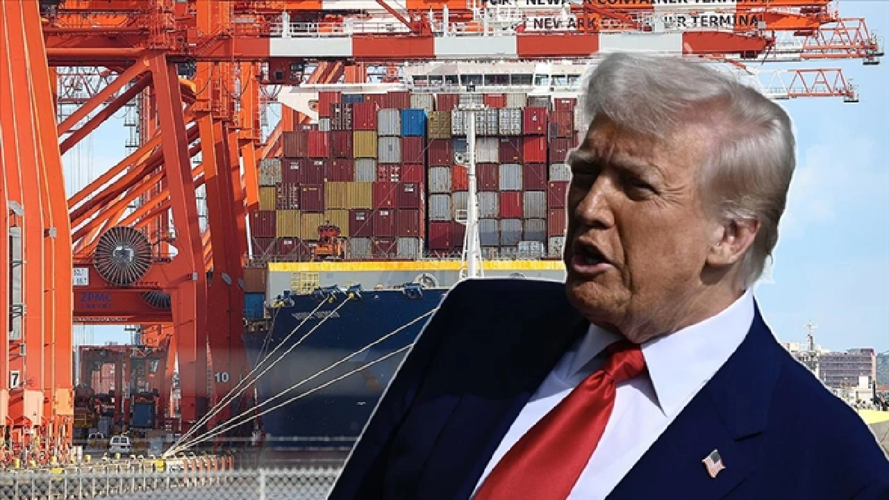 Trump Çin'e yönelik tarifeleri 90 gün erteledi