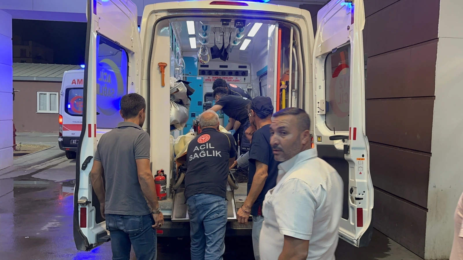 Adıyaman’da silahlı ve bıçaklı kavga! Çok sayıda yaralı var