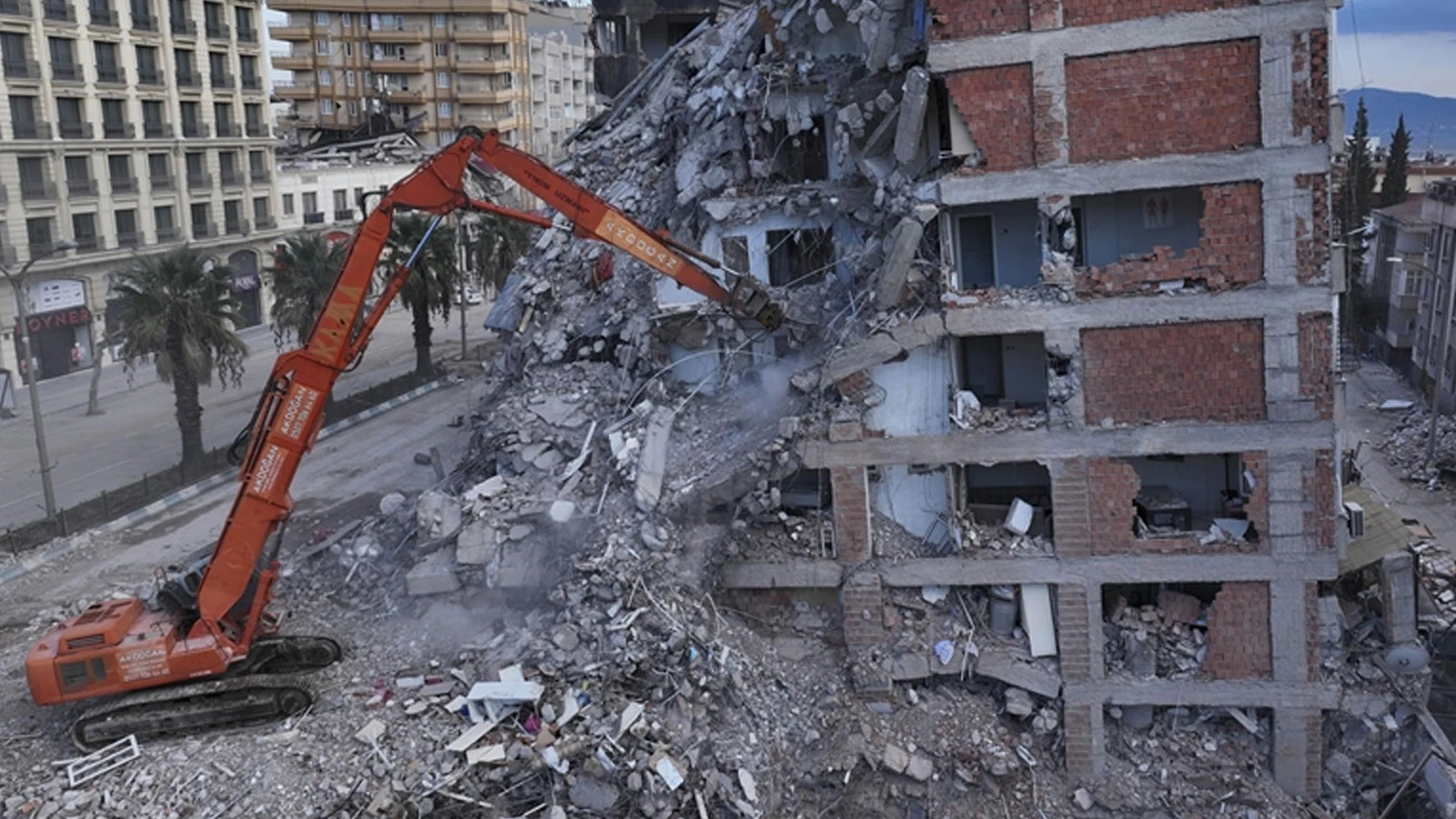 Deprem nedeniyle mücbir sebep hali sona eren mükellefler için e-defter yükleme süreleri uzatıldı