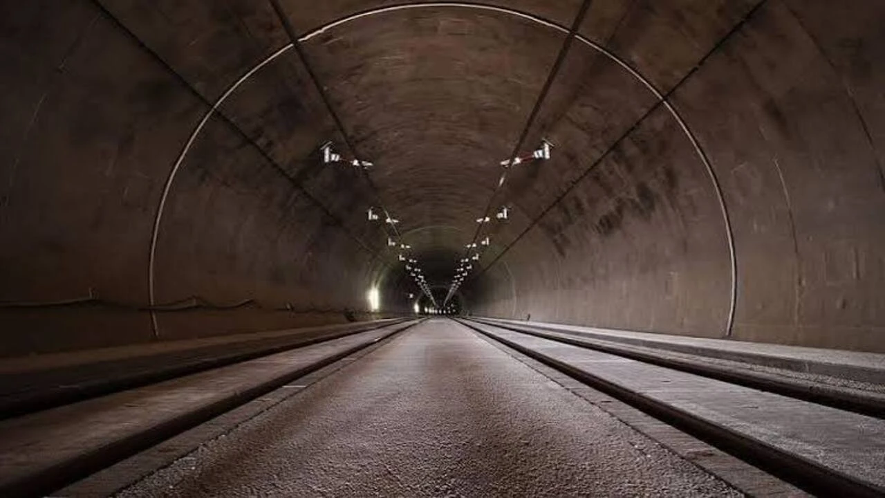 Savaşın Gölgesinde Dev İmza: Çinli Şirket Katar'da Tünel İnşasına Onay Verdi