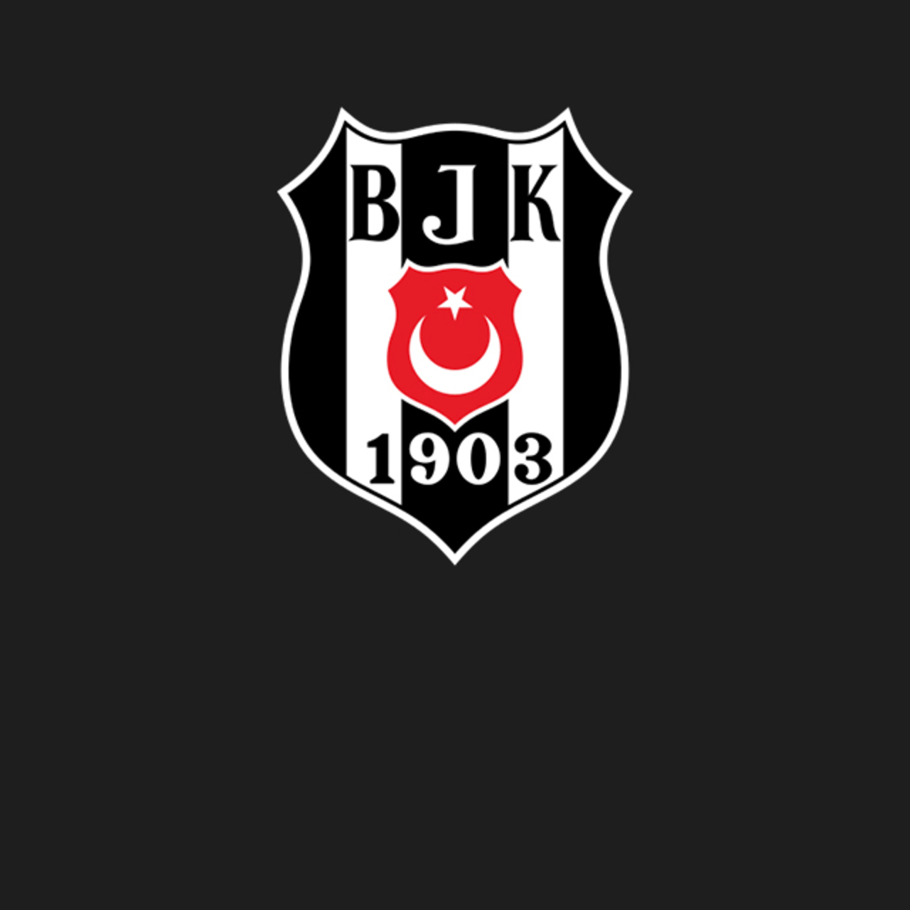 Beşiktaş'ta yaprak dökümü: 10 isimle yollar ayrılıyor!