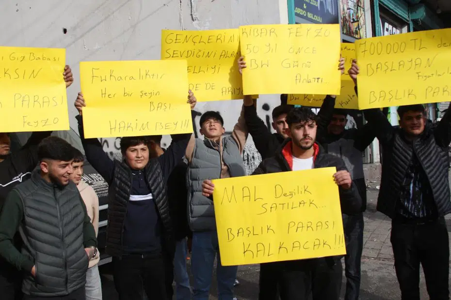 Adana'da başlık parası eylemi: "Kibar Feyzo bugünleri anlattı"
