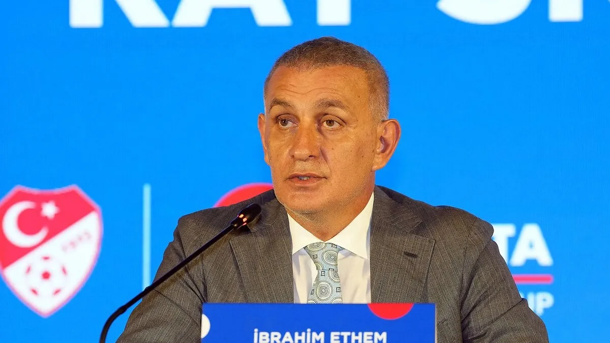 TFF Başkanı İbrahim Hacıosmanoğlu, Galatasaray-Liverpool maçını tribünden takip edecek