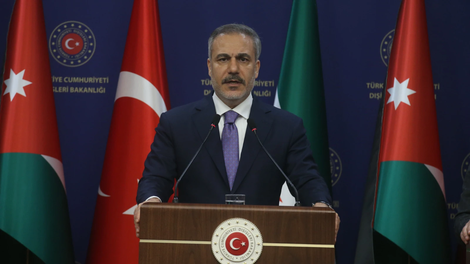 Bakan Fidan'dan Suriye açıklaması: İsrail'e dur denmeli aksi halde...