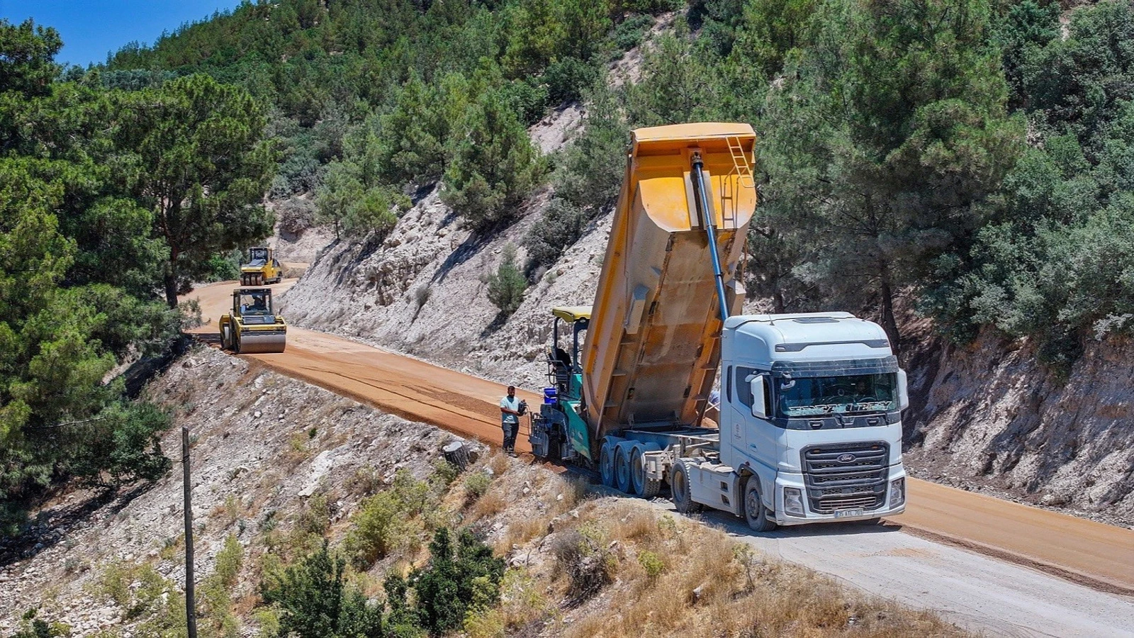 İnceğiz Kanyonu'na ulaşımı sağlayan turizm yolu açıldı