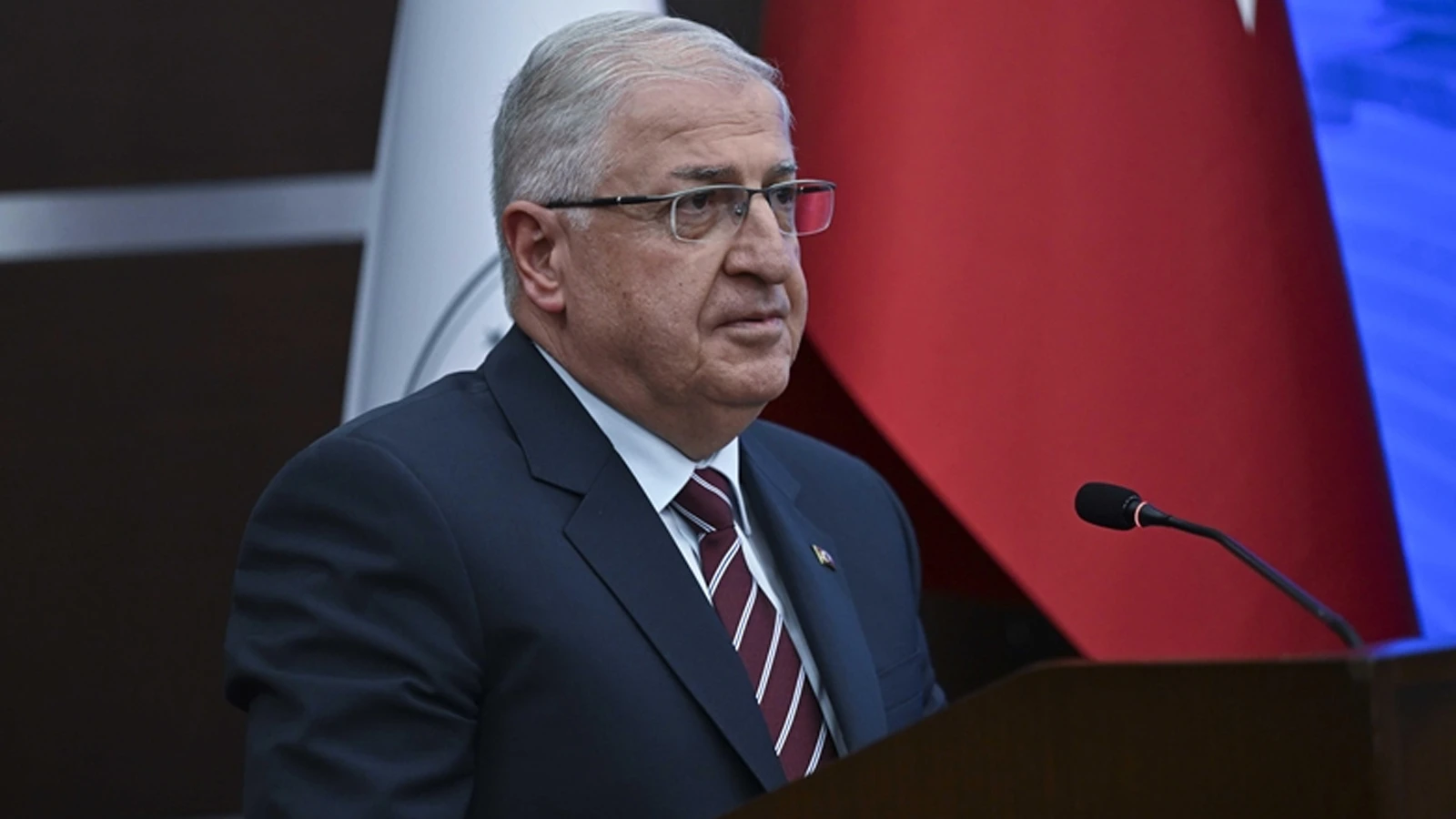 Milli Savunma Balanı Güler, İranlı mevkidaşı ile telefonda görüştü