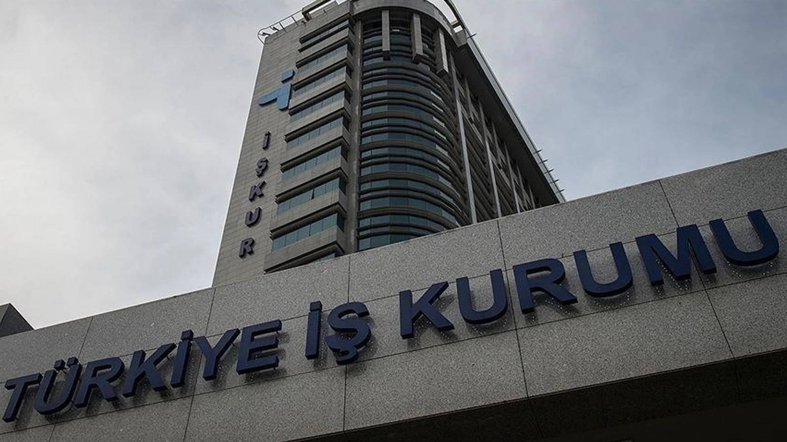 İŞKUR aracılığıyla 9 ayda 1 milyon 166 bin 562 kişi işe yerleştirildi