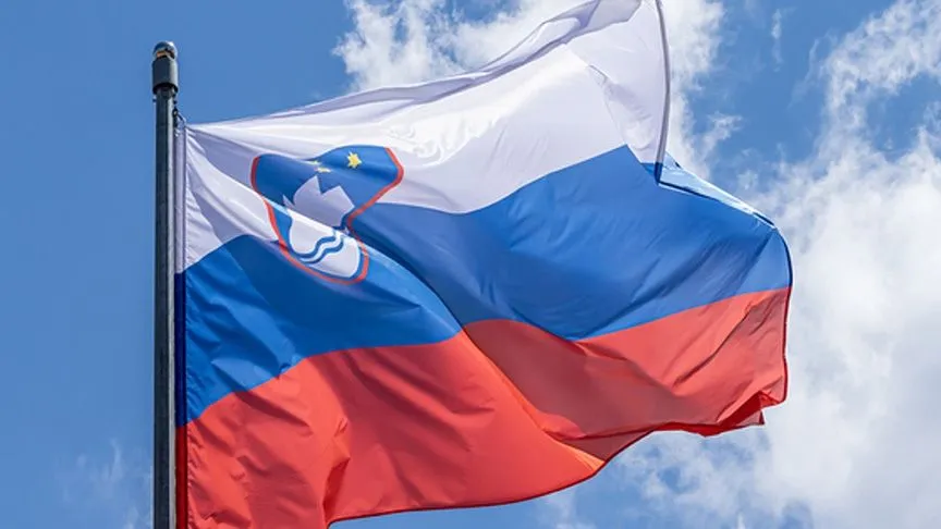 Slovenya'da İsrail ile işbirliği yaptığı iddia edilen parti anketlerde geriye düştü