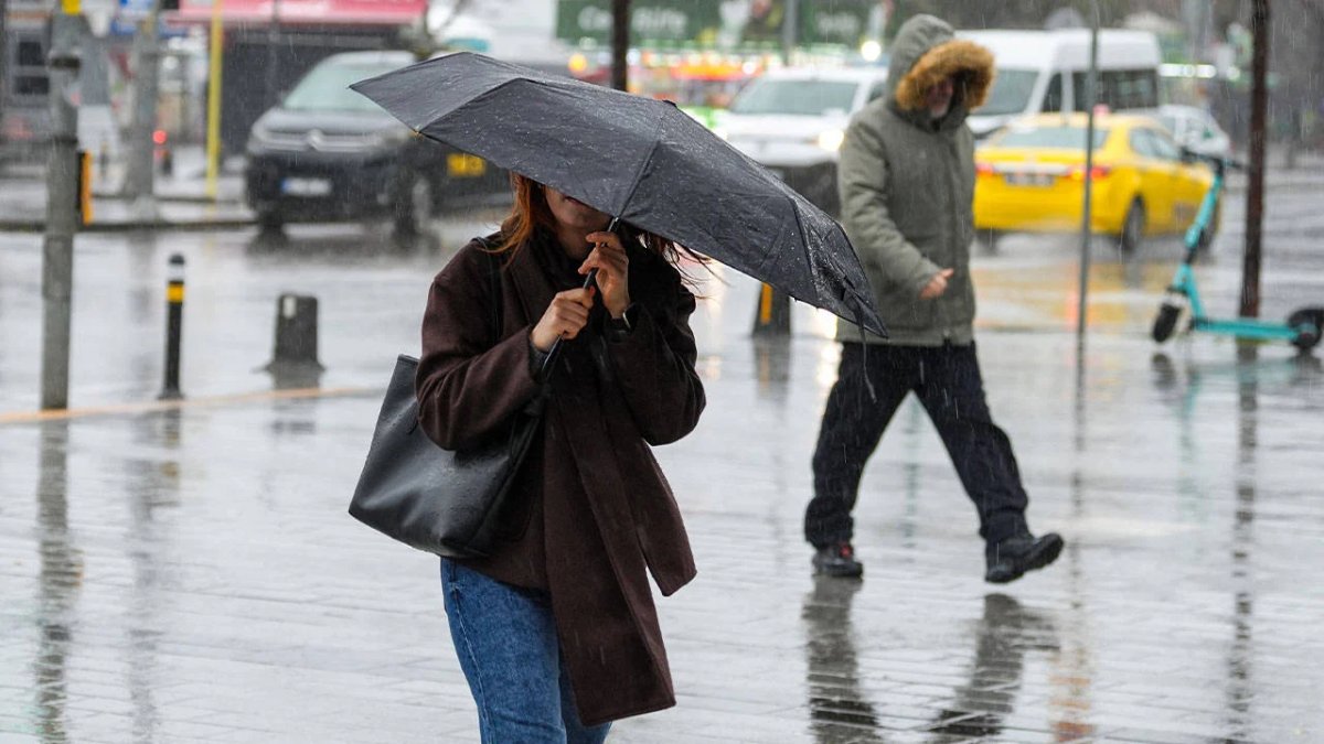 Meteoroloji İl İl Uyardı: Sağanak Ve Kuvvetli Rüzgar Bekleniyor