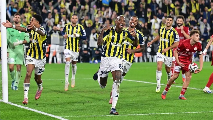 Fenerbahçe'de kombine biletleri yeniden satışa çıkacak