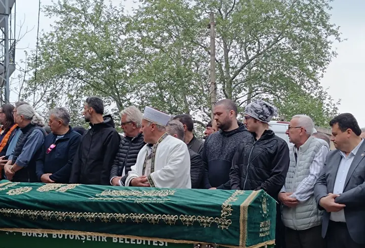 Rusya'da hayatını kaybeden dağcılardan Güler'in cenazesi Bursa'da defnedildi