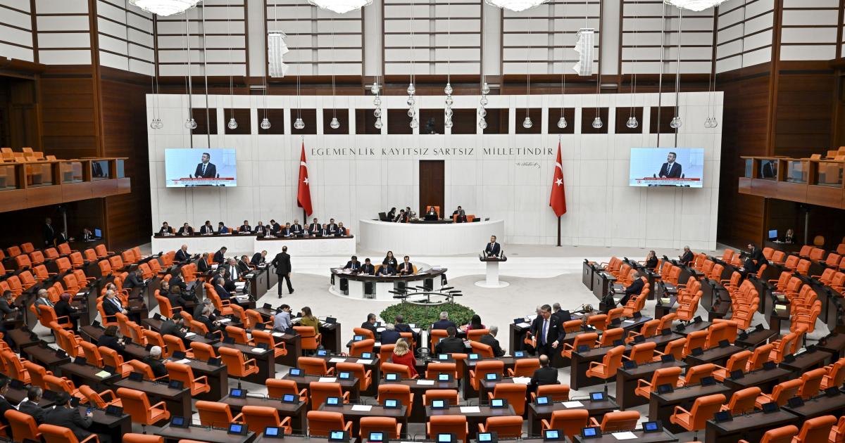 CHP'den Fon Yasası'na Muhalefet Şerhi: Tasfiyesi Tamamlanan Fonlar İçin Örtülü Af Anlamına Geliyor