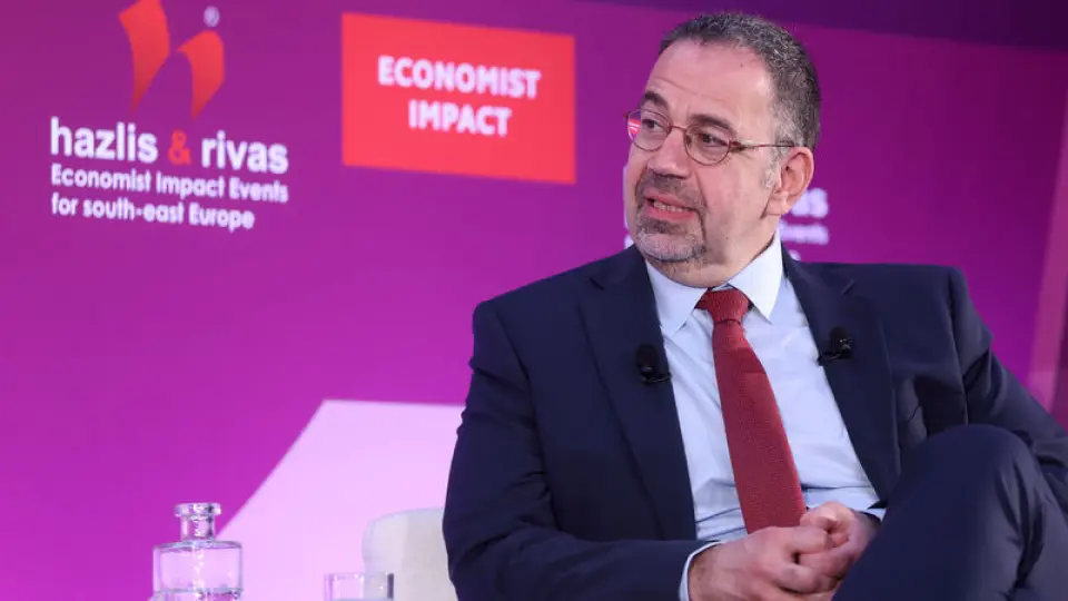 Nobel ödüllü Acemoğlu’ndan Fed uyarısı: Ekonomik refahın temellerini sarsar