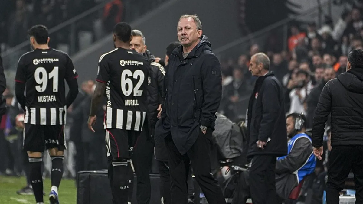 Beşiktaş deplasmanda RAMS Başakşehir karşısında! İşte maçın 11'leri