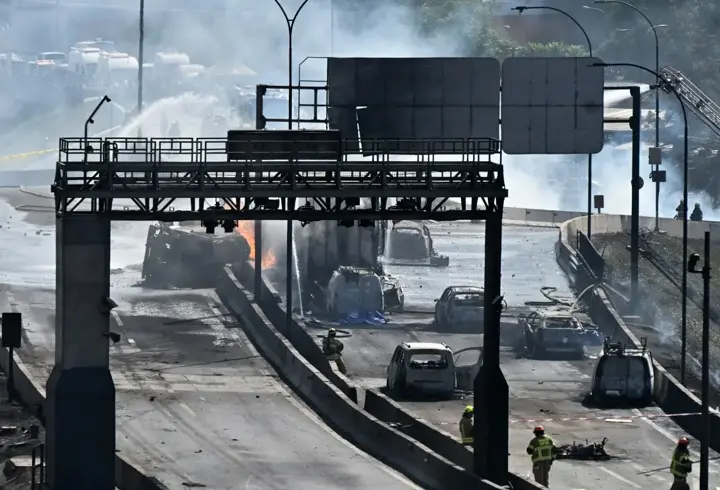 Şili'de gaz yüklü tanker patladı: 4 ölü, 17 yaralı