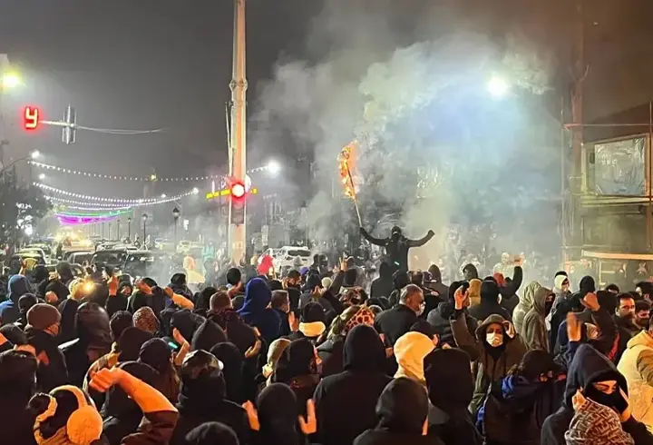 Protestolarda kaç kişi öldü? İran ilk kez resmi rakam verdi