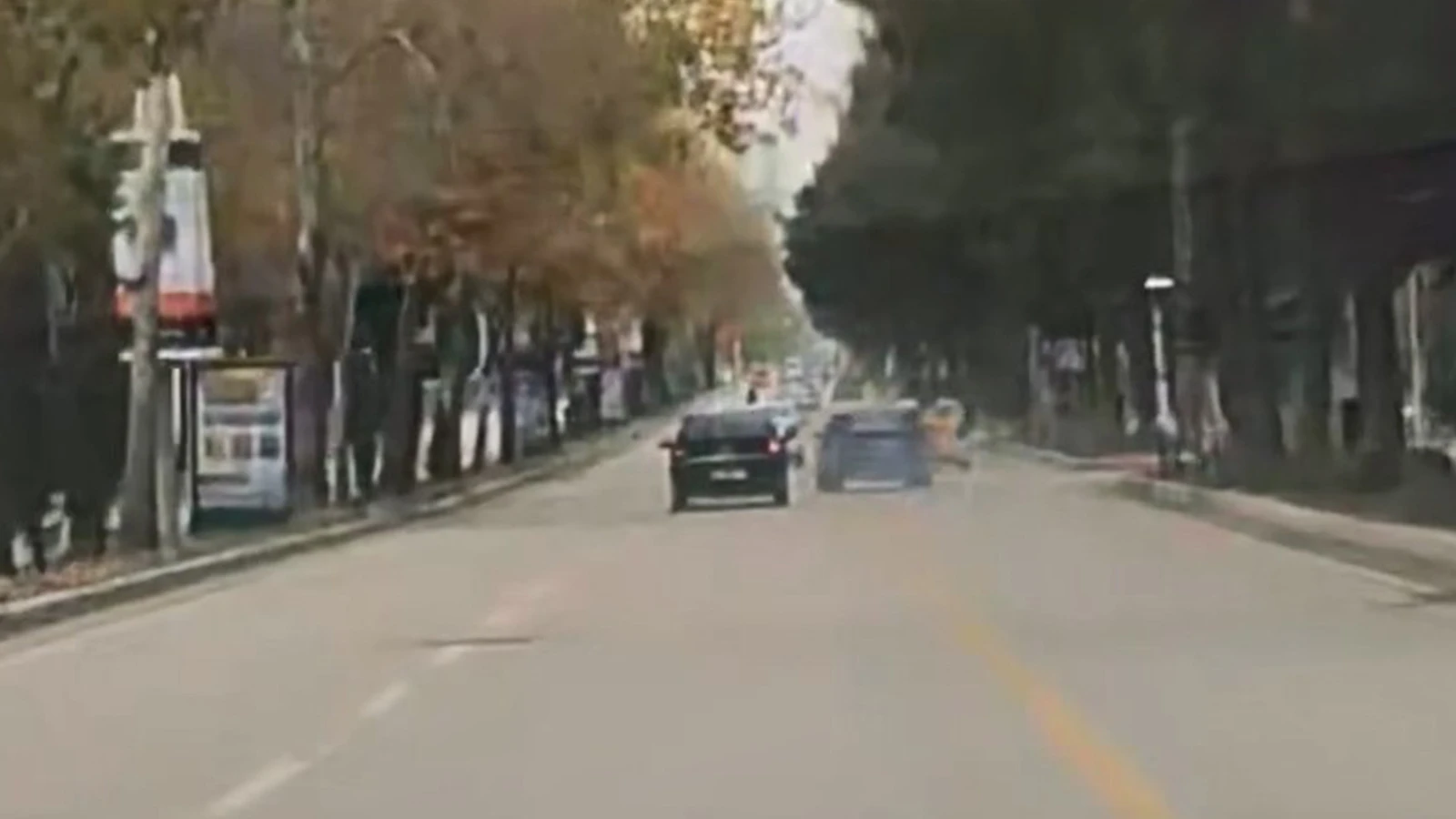 Elazığ'da trafikte makas anları! Saniye saniye kaydedildi