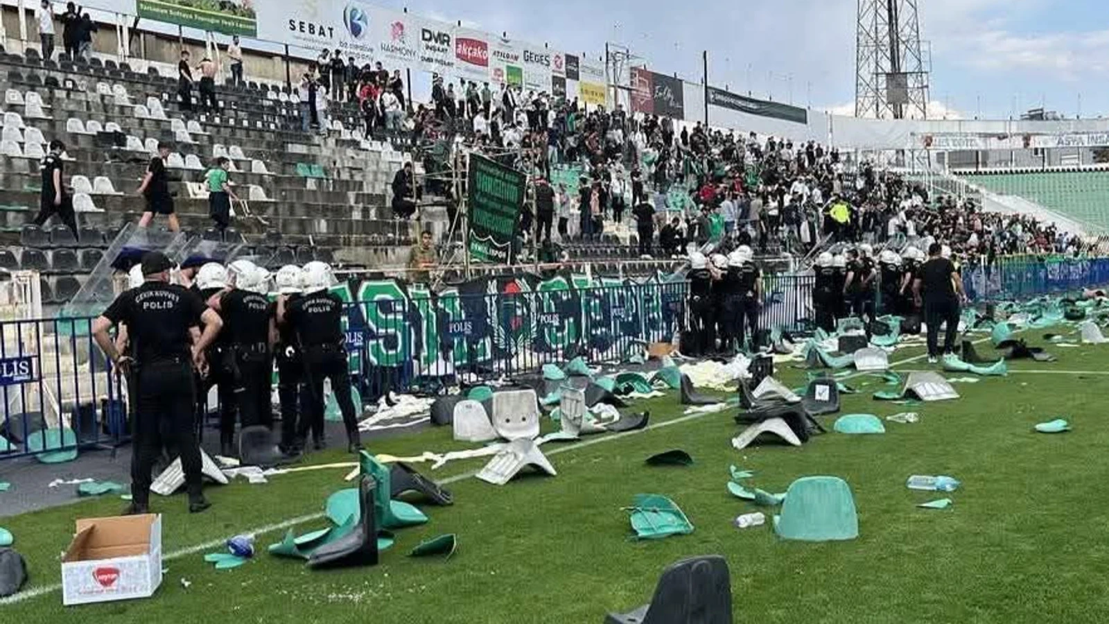 Denizlispor amatörde ilk 4 maçı seyircisiz oynayacak