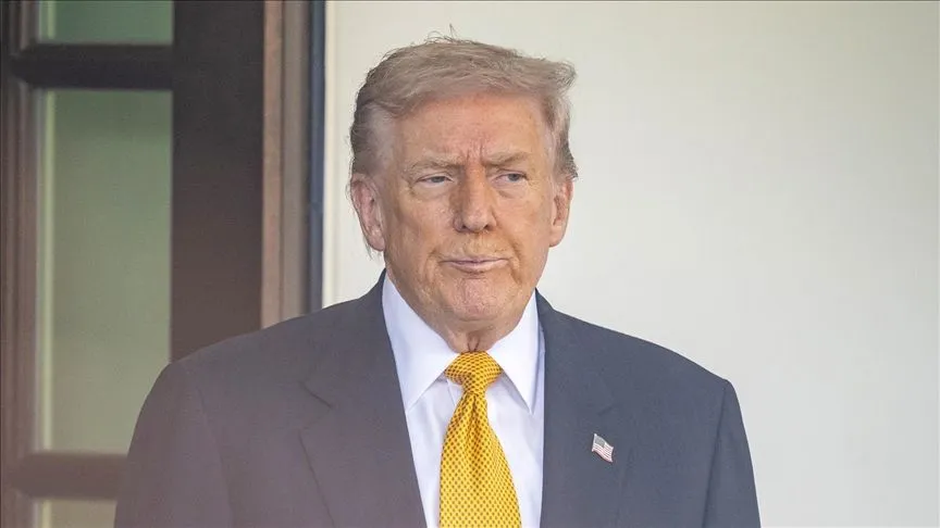 Trump, ABD'nin Venezuela ile bazı görüşmeler içinde olduğunu ima etti