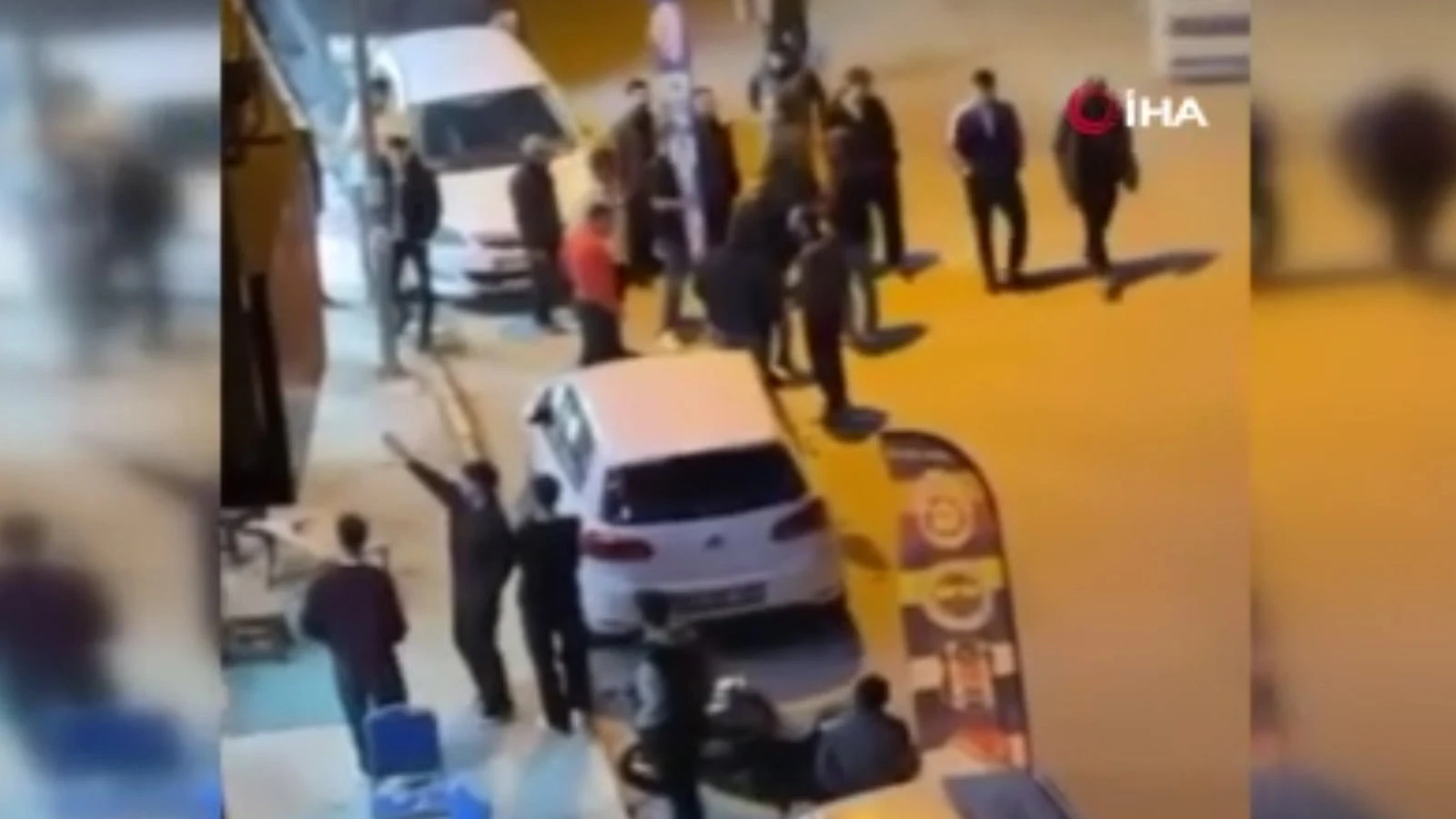 Elazığ'da dehşet anları! Çay ocağına pompalı tüfekle saldırı düzenlendi