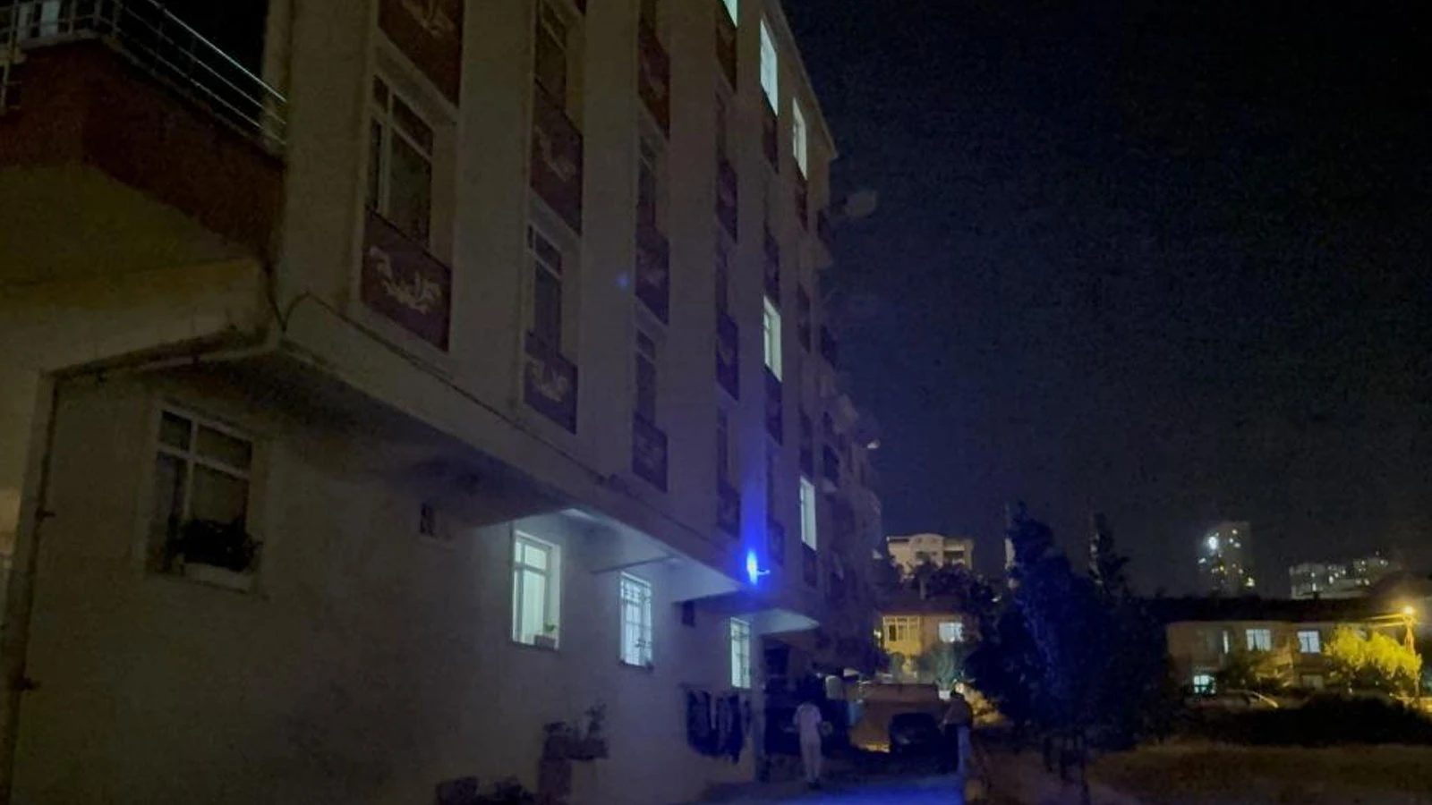 5. kattan düşen küçük çocuk hayatını kaybetti