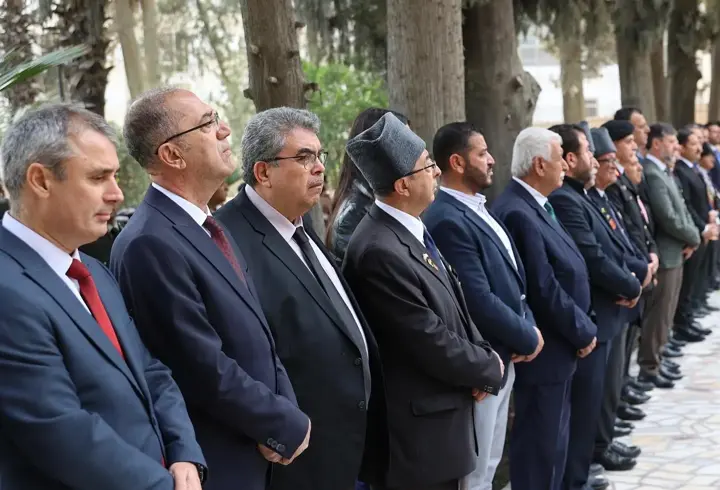 Hatay’da Çanakkale Zaferi’nin 110'uncu yılında çelenk sunuldu