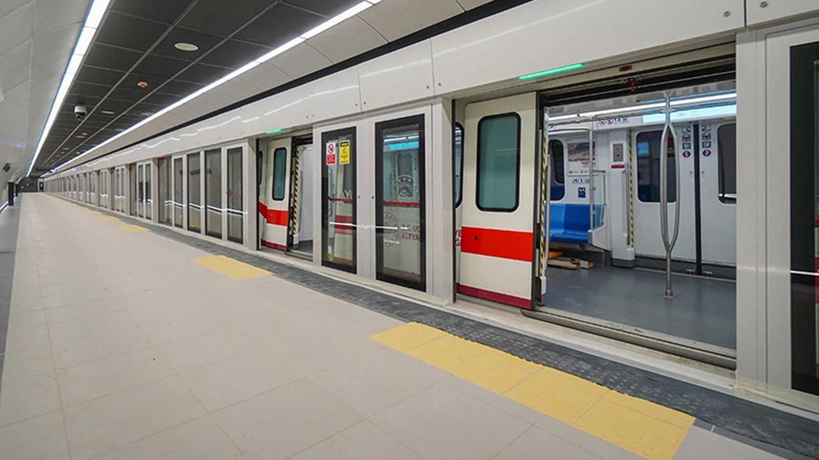 Metro İstanbul'dan açıklama: Kapalı olan istasyonlar açıldı