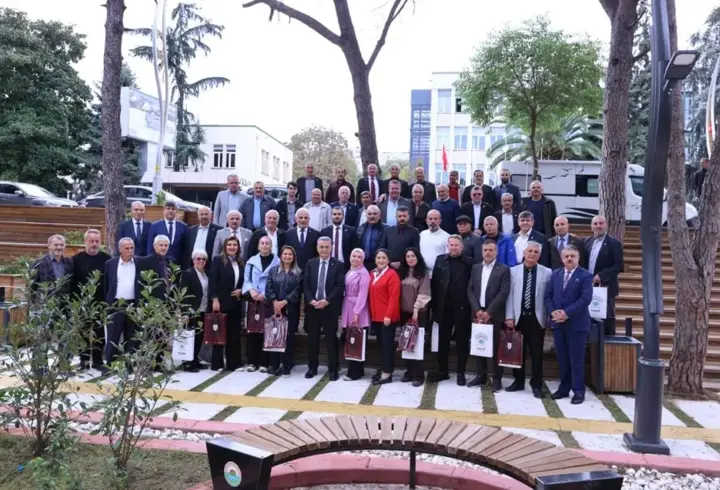 İlkadım Belediye Başkanı Kurnaz, Muhtarlarla Buluştu
