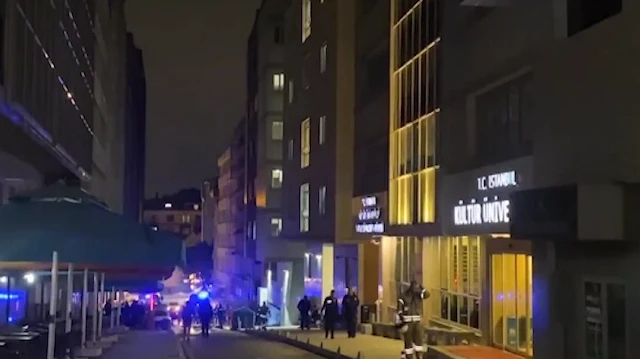 Bahçelievler’de 6 Katlı Otelde Yangın Paniği