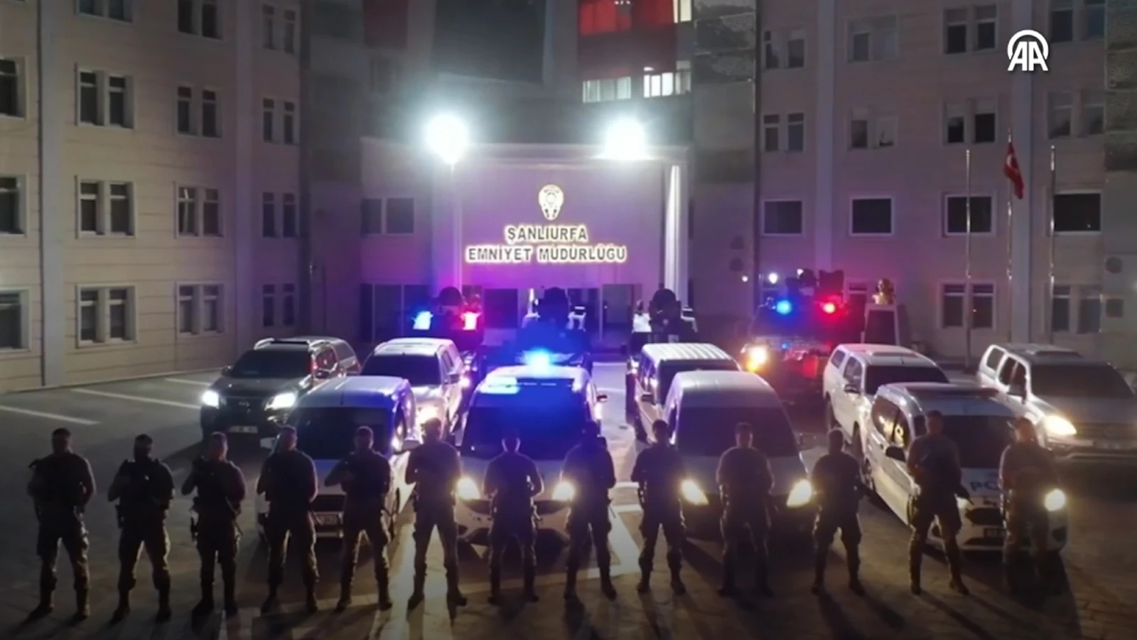 Şanlıurfa'da DEAŞ'a yönelik operasyon: 10 kişi tutuklandı