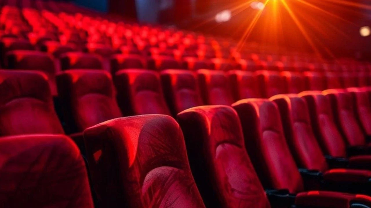 Çin'de 2025 yılı sinema gişe geliri arttı