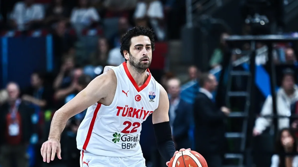Furkan Korkmaz TOFAŞ’ta! Milli yıldız yeniden Bursa’da