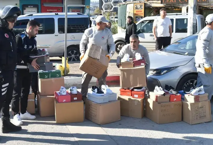 Kepez’de yol ve kaldırım işgallerine geçit yok