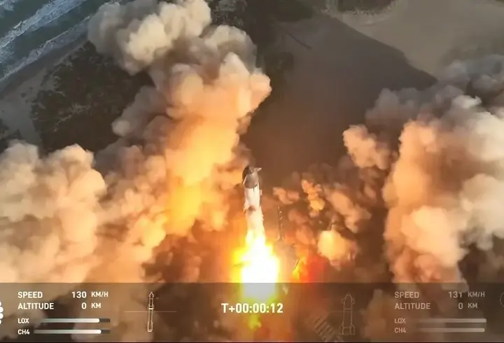 Üst üste başarısız uçuş testi! Musk'ın roketi test uçuşunda patladı