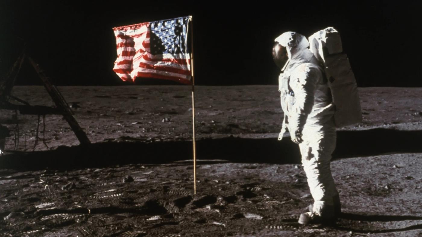 Artemis II: ABD neden Ay’a dönüyor, bu kez farklı olan ne?