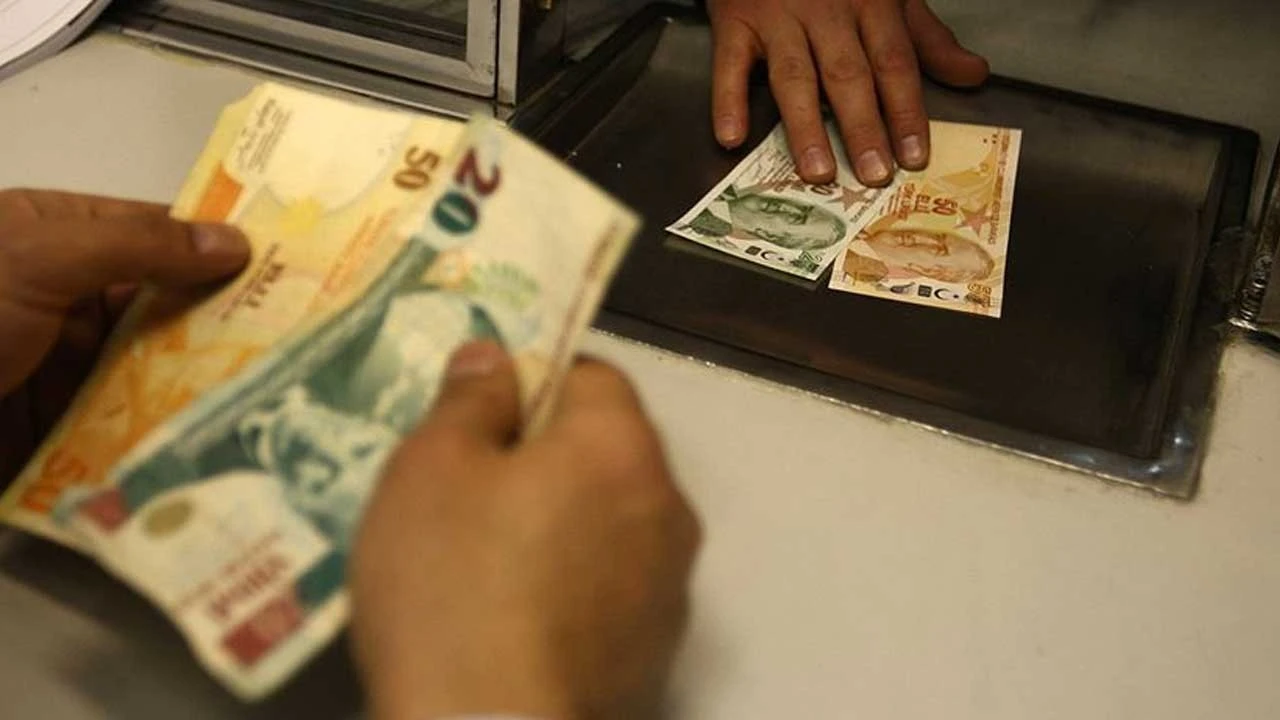ASGARİ ÜCRET HABERİ... Asgari ücrete ara zam gelecek mi? Asgari ücret zamlanacak mı?
