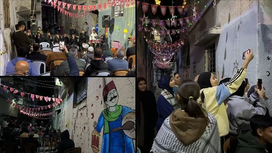 Gazze’de yıkımın izleri arasında ramazan gecesi programı düzenlendi