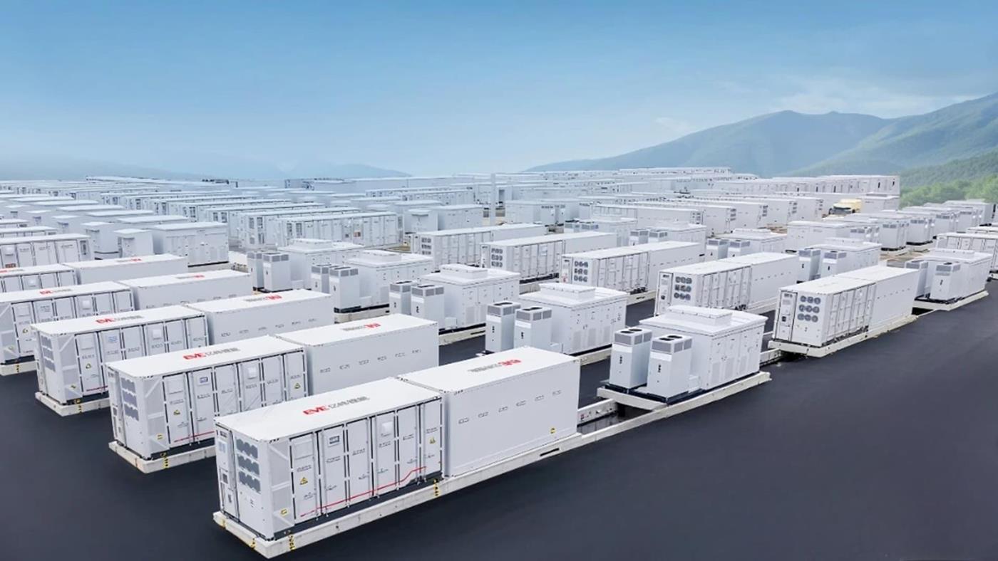 Dünyada ilk: 628Ah hücreli 400 MWh’lik şebeke ölçekli depolama tesisi devrede
